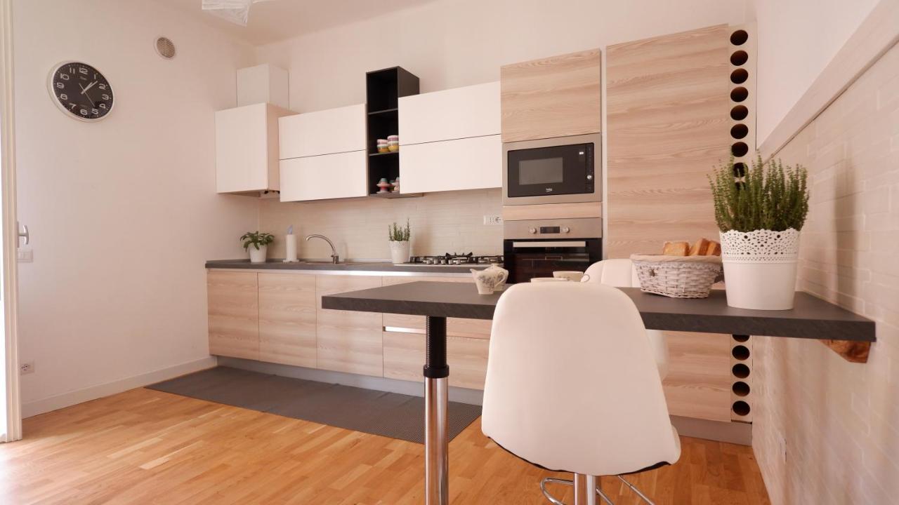 Casa Rosa Apartment Sestri Levante Bagian luar foto