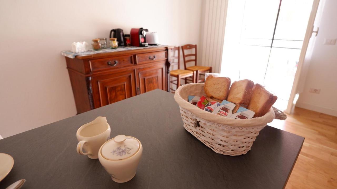 Casa Rosa Apartment Sestri Levante Bagian luar foto