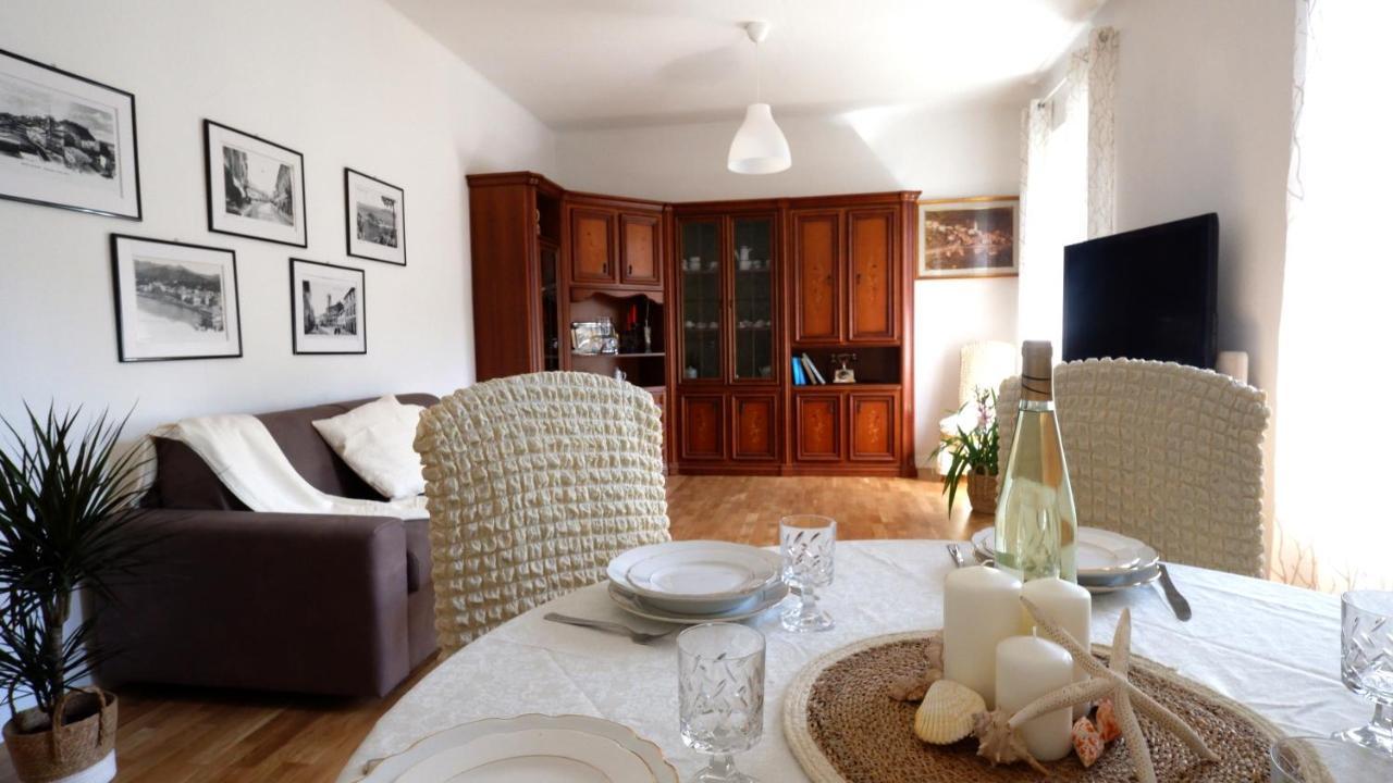 Casa Rosa Apartment Sestri Levante Bagian luar foto